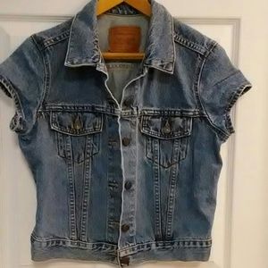 Levis short sleeve denim jacket